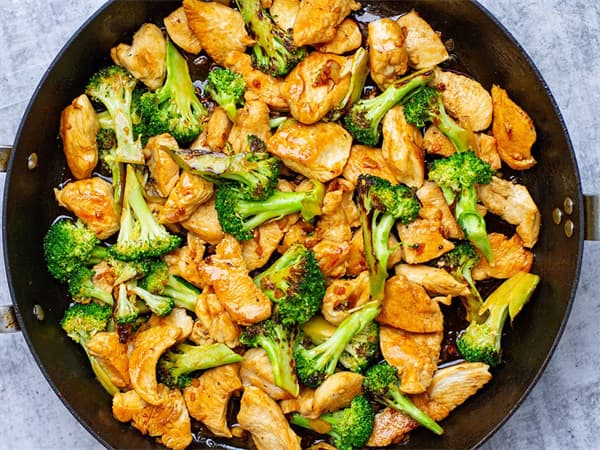 Chicken with Broccoli in Oyster Sauce