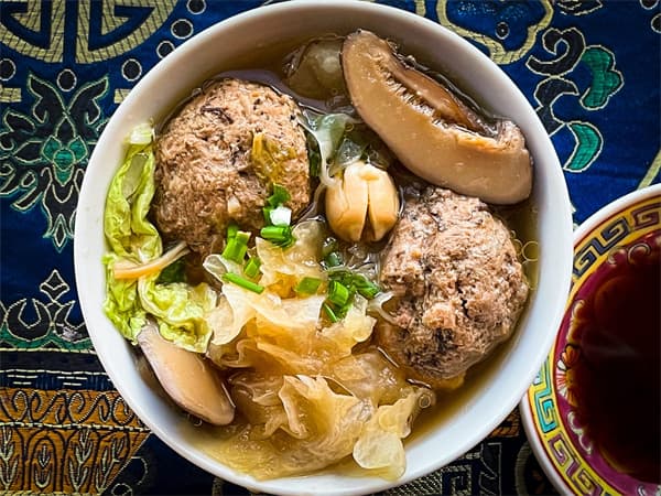 Lion's Head Meatballs