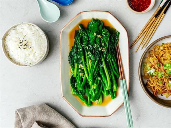 Stir-Fried Chinese Broccoli with Garlic