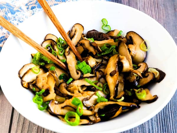 Stir-fried Chinese Mushrooms