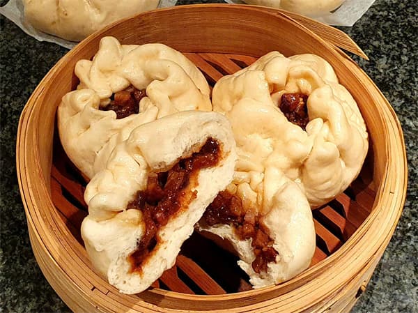Char Siu Bao