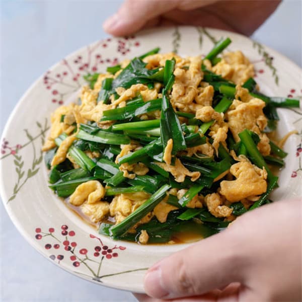 Scrambled Eggs with Chives