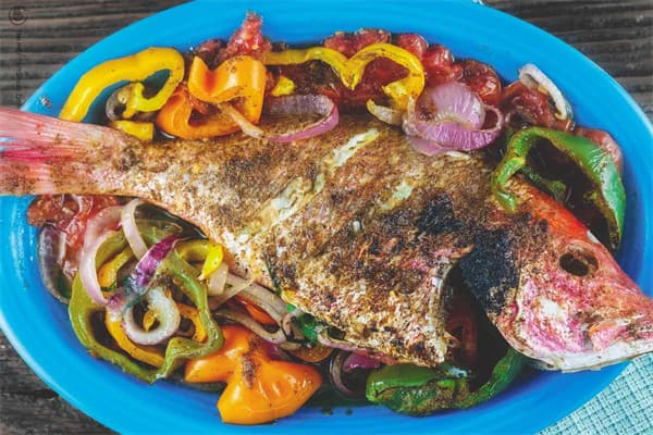 Spicy Fish with Peppers and Garlic