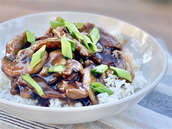 Steamed Beef with Oyster Sauce