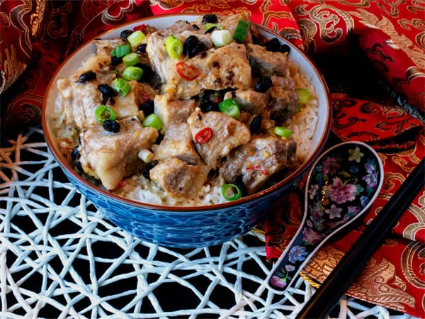Steamed Pork Ribs with Rice
