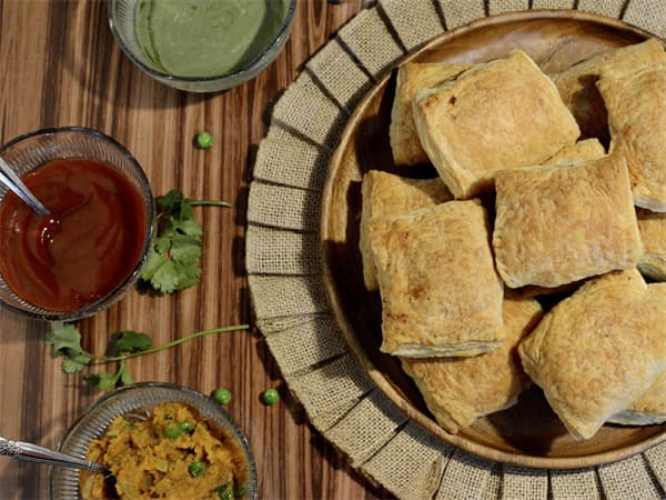 Pav Bhaji Puffs